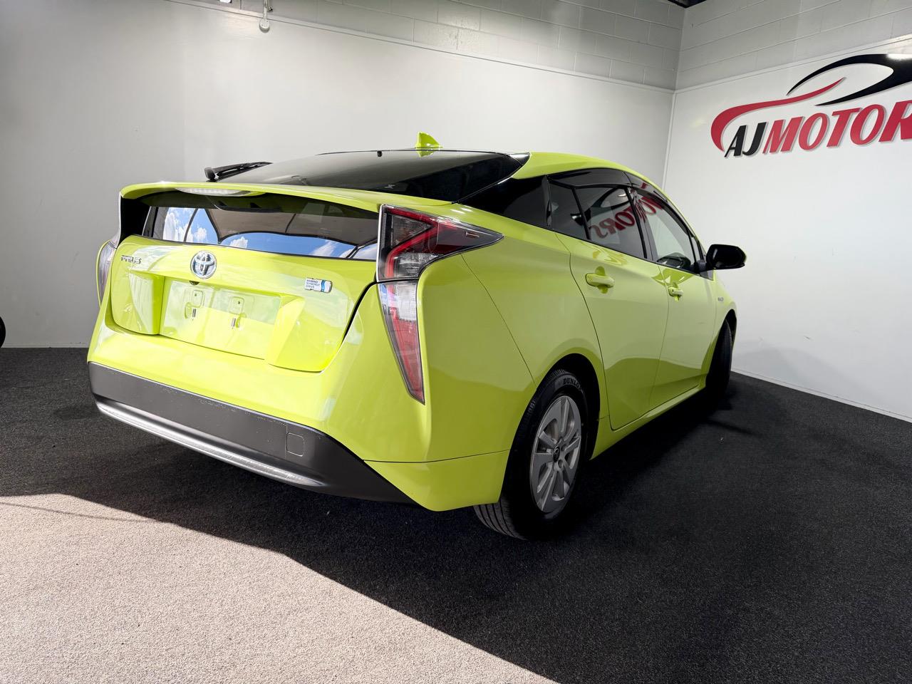 2016 Toyota Prius