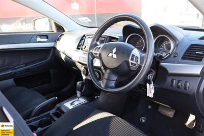 2015 Mitsubishi Lancer - Thumbnail