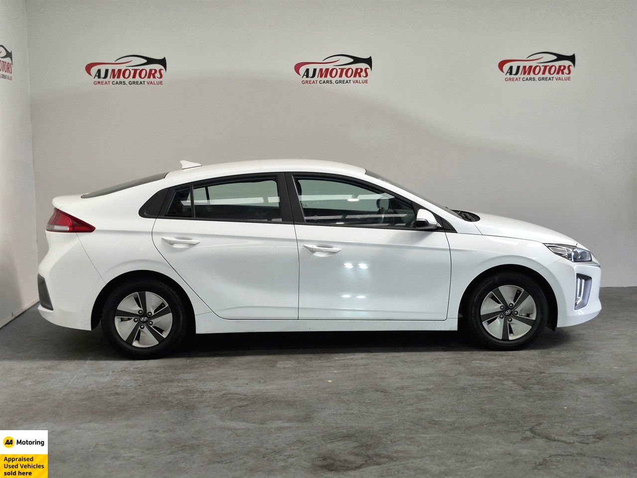 2022 Hyundai IONIQ