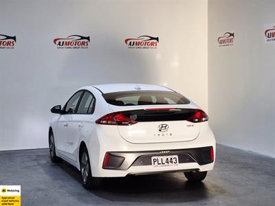 2022 Hyundai IONIQ - Thumbnail