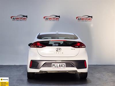 2022 Hyundai IONIQ - Thumbnail