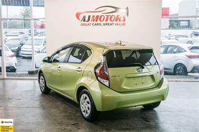 2016 Toyota Aqua - Thumbnail