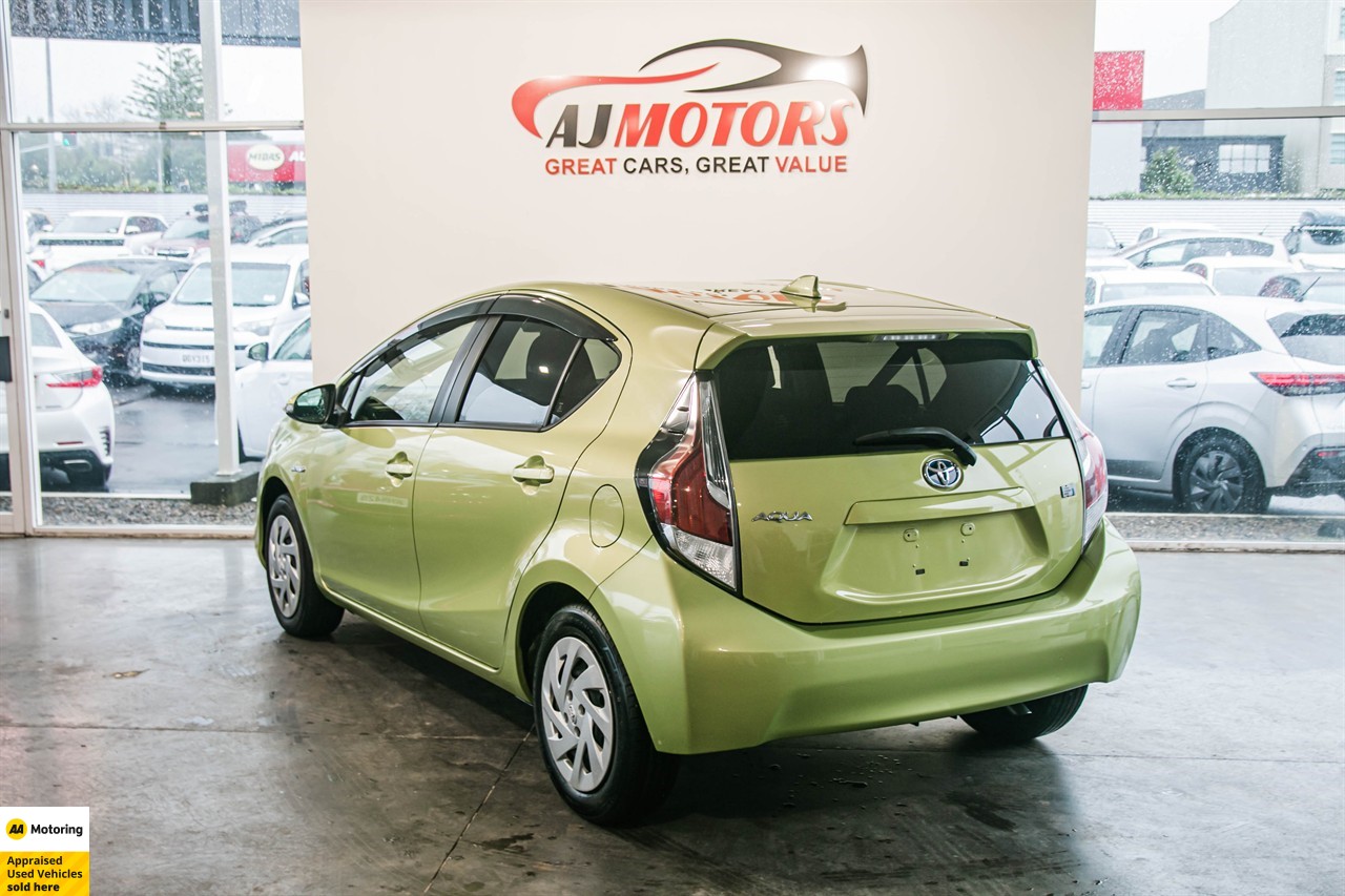 2016 Toyota Aqua