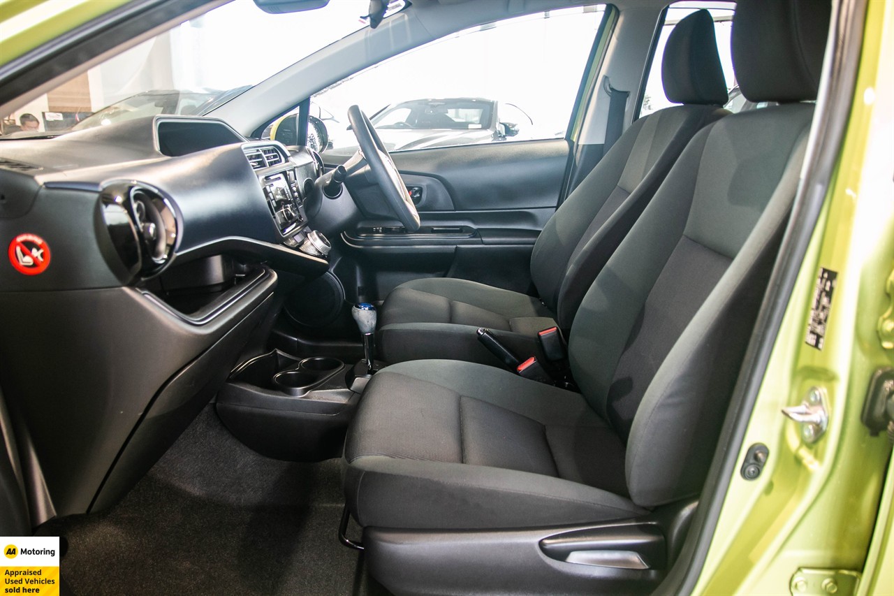 2016 Toyota Aqua