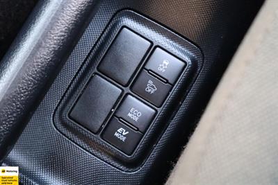 2018 Toyota Aqua - Thumbnail
