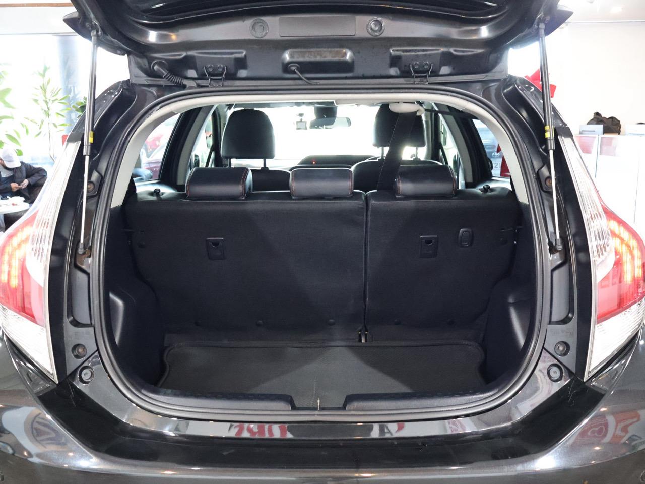 2015 Toyota Aqua
