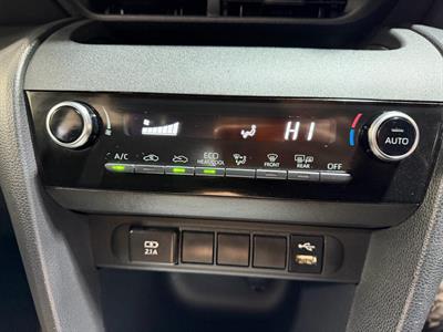 2021 Toyota YARIS CROSS - Thumbnail