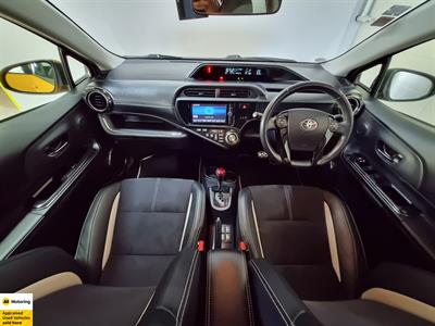 2014 Toyota Aqua - Thumbnail