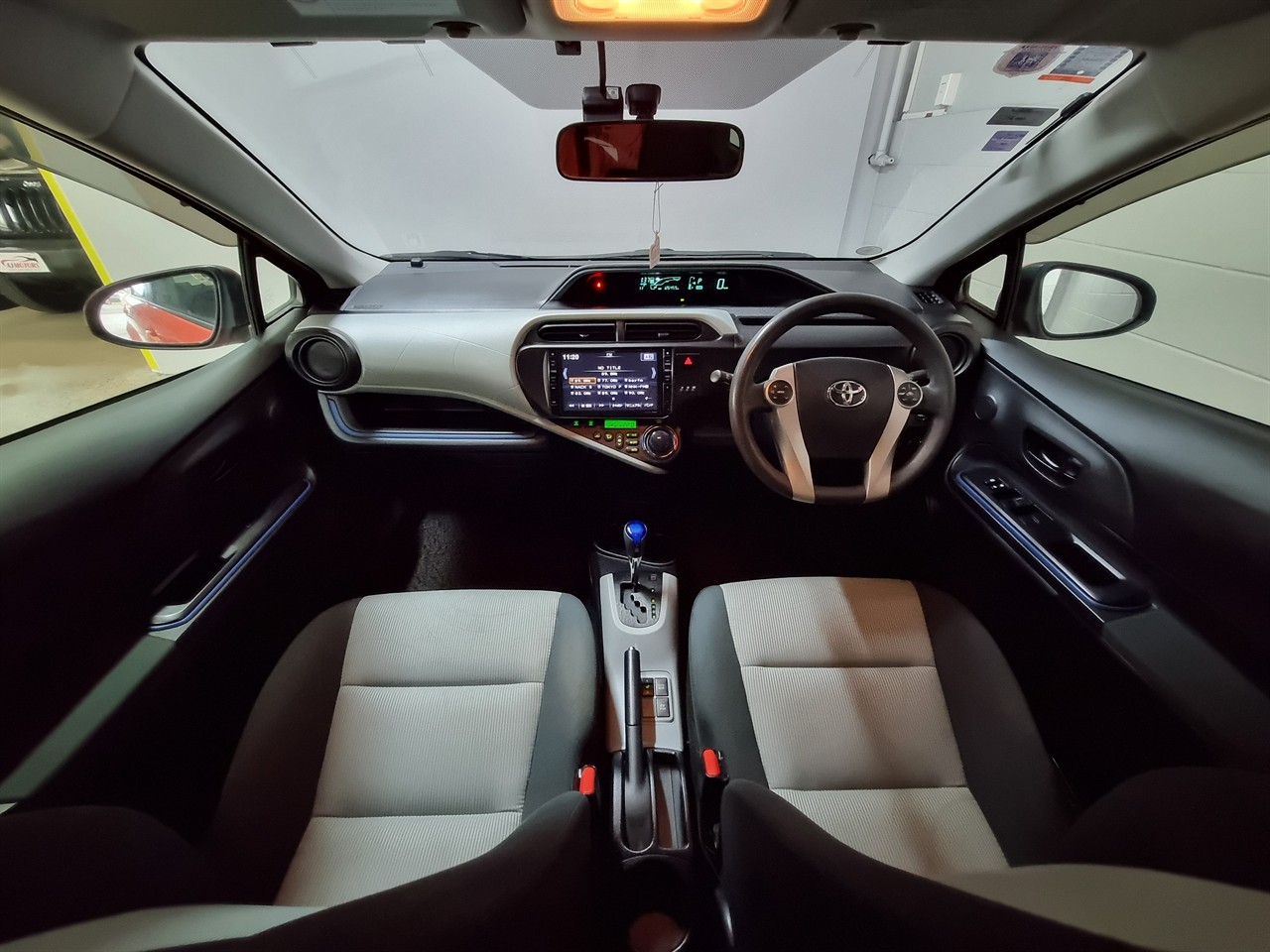 2013 Toyota Aqua