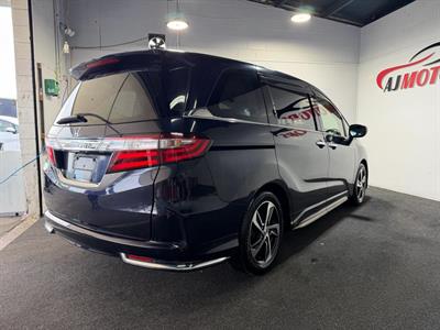 2013 Honda Odyssey - Thumbnail