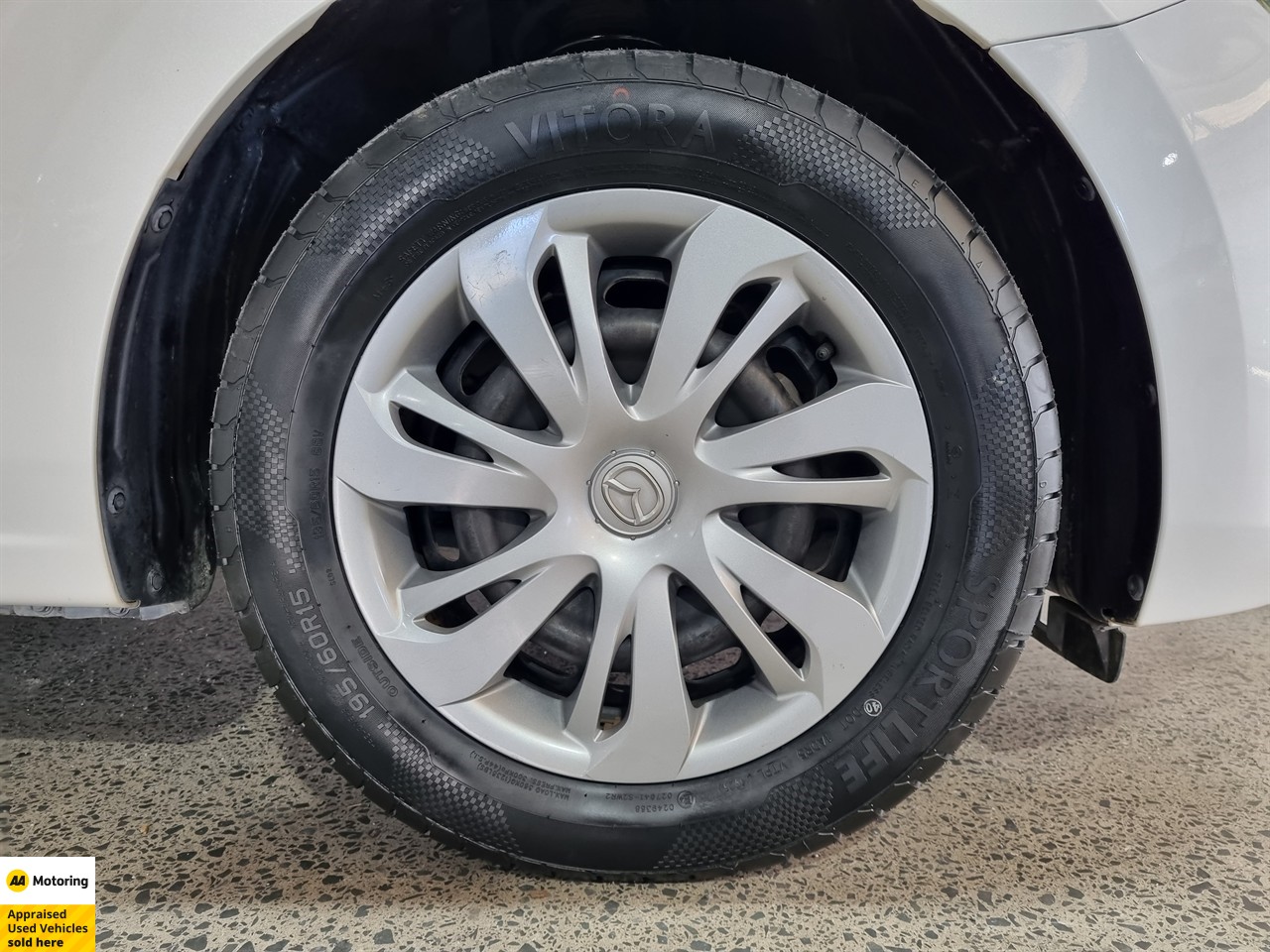 2015 Mazda Demio
