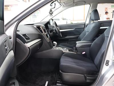 2009 Subaru Legacy - Thumbnail