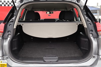 2021 Nissan X-Trail - Thumbnail