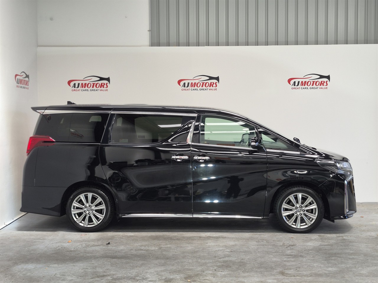 2020 Toyota Alphard