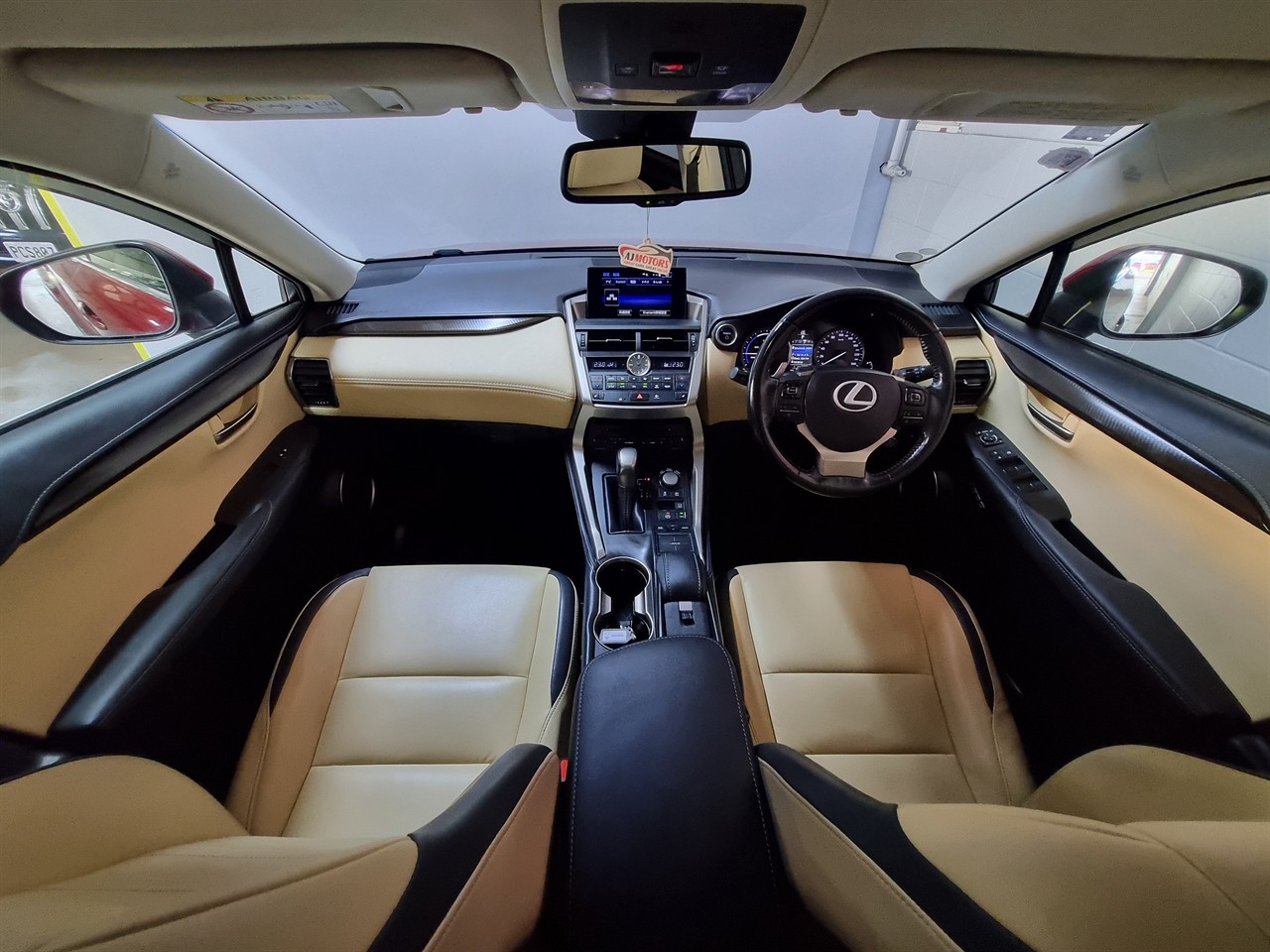 2015 Lexus NX 300h