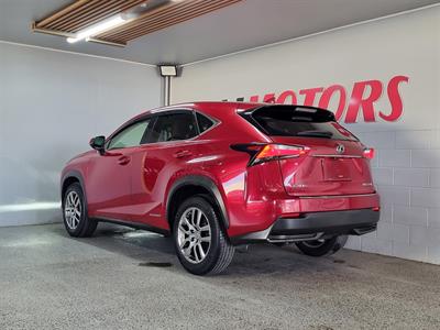 2015 Lexus NX 300h - Thumbnail