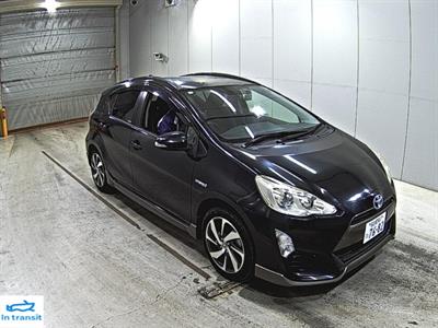 2015 Toyota Aqua - Thumbnail
