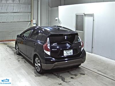 2015 Toyota Aqua - Thumbnail
