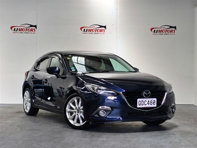 2014 Mazda Axela