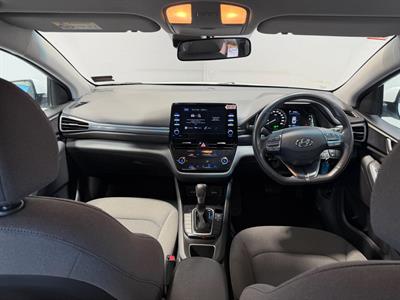 2022 Hyundai IONIQ - Thumbnail