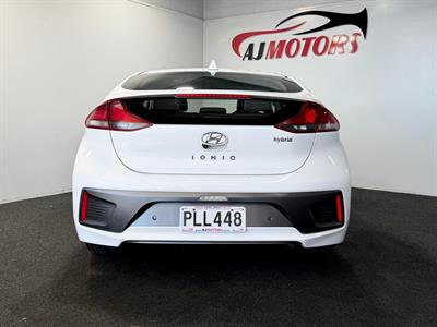 2022 Hyundai IONIQ - Thumbnail