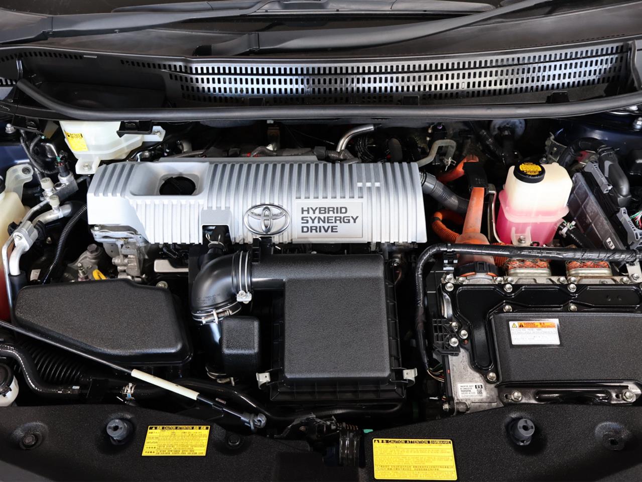 2012 Toyota Prius Alpha