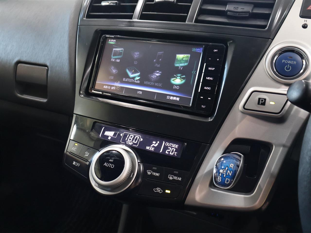 2012 Toyota Prius Alpha