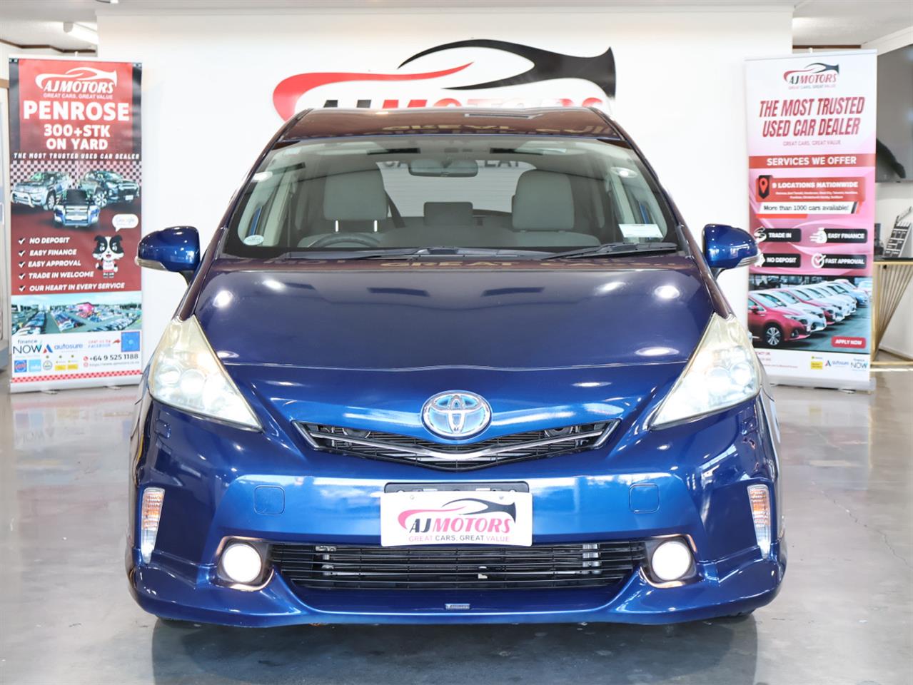 2012 Toyota Prius Alpha