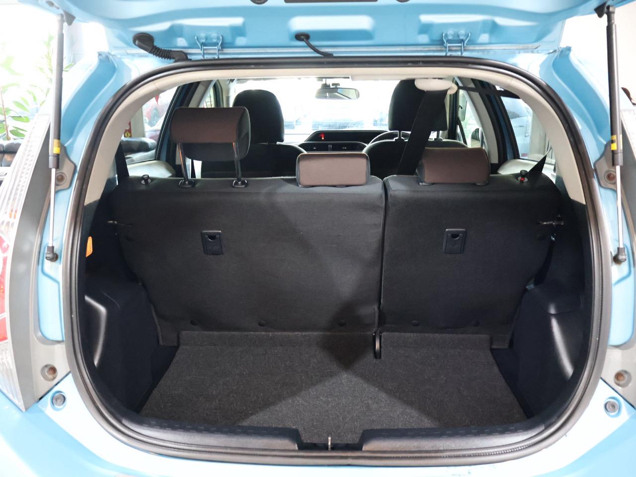 2012 Toyota Aqua