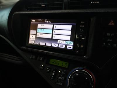 2012 Toyota Aqua - Thumbnail