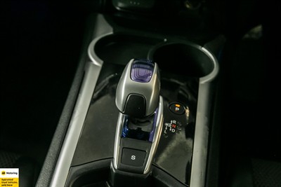 2015 Honda Jade - Thumbnail