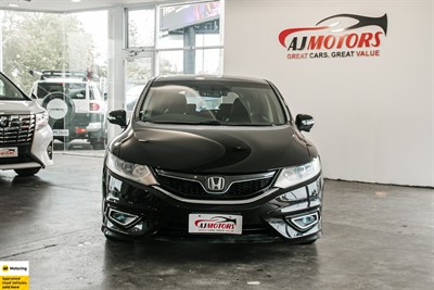 2015 Honda Jade - Thumbnail