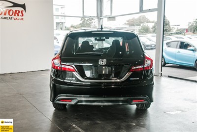 2015 Honda Jade - Thumbnail