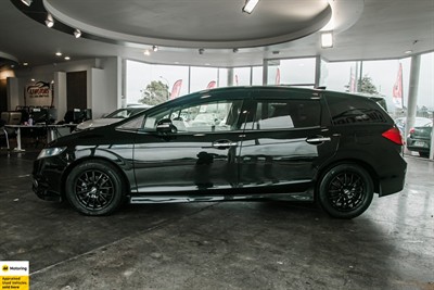 2015 Honda Jade - Thumbnail