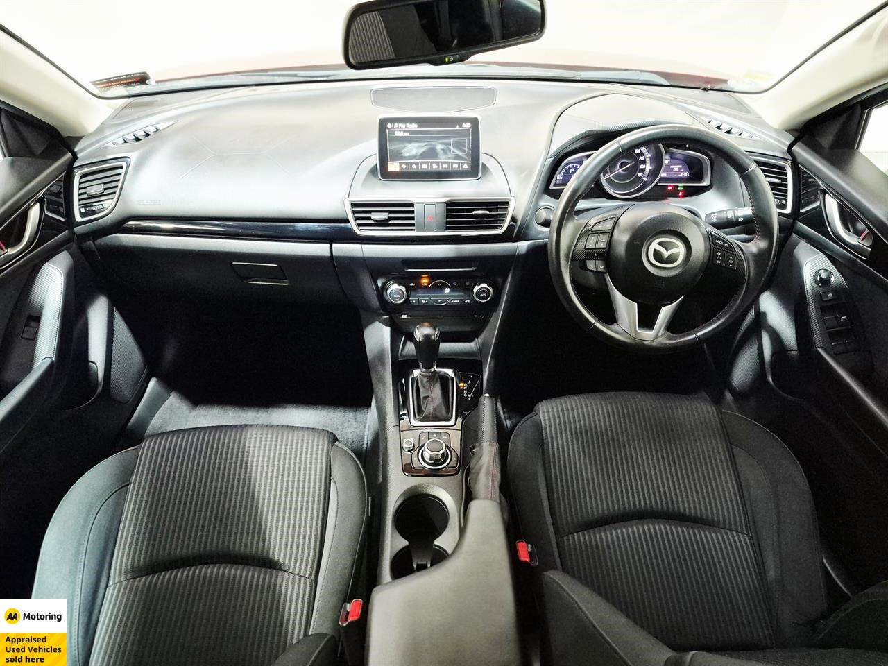 2014 Mazda Axela