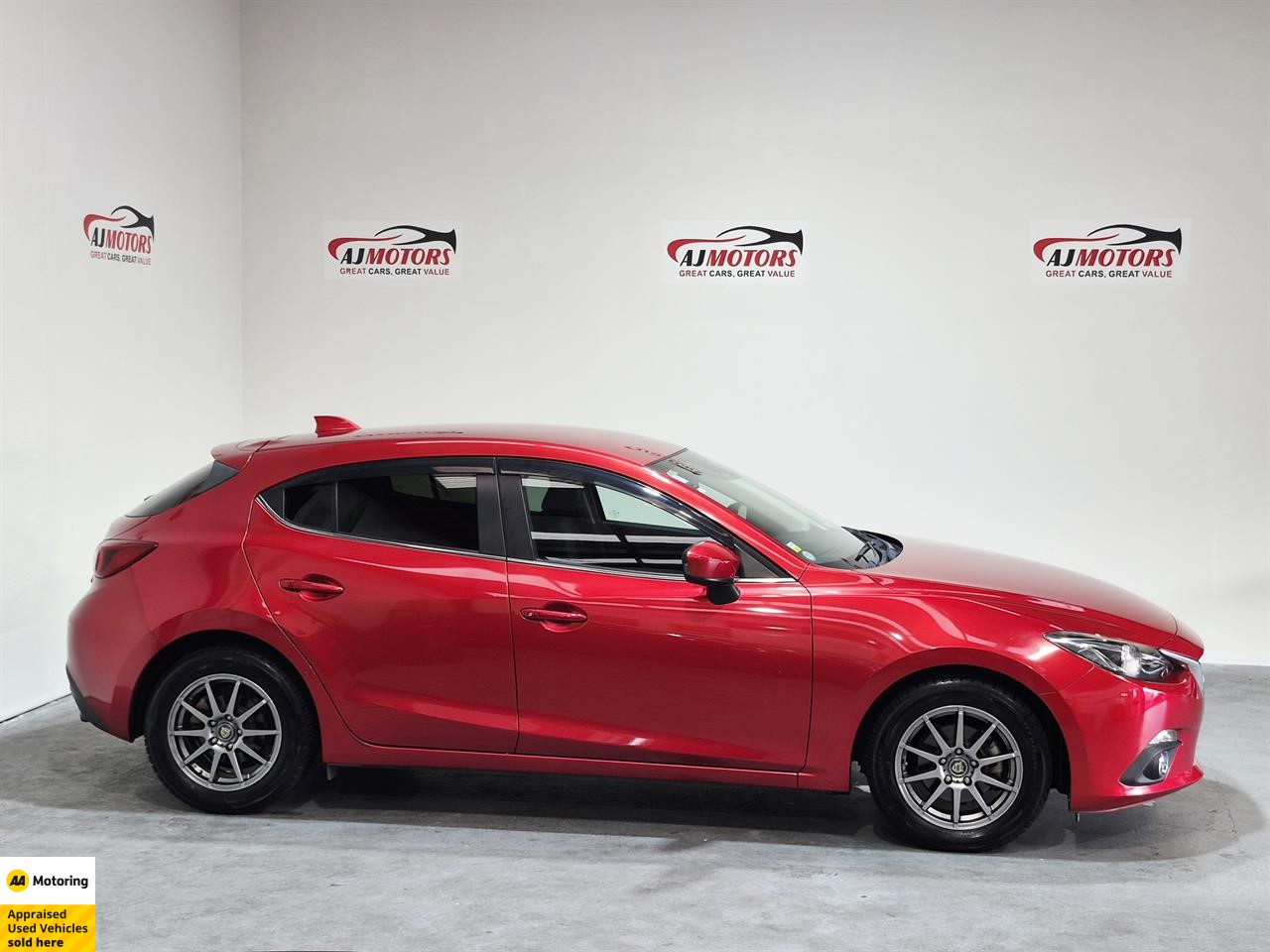 2014 Mazda Axela