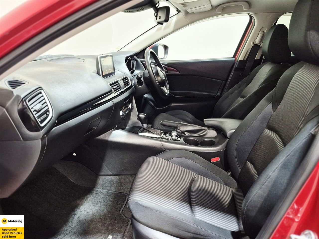 2014 Mazda Axela