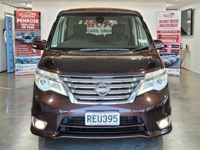 2015 Nissan Serena - Thumbnail