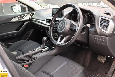 2018 Mazda Axela - Thumbnail