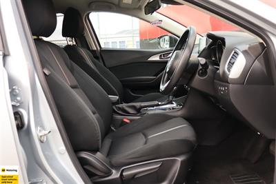 2018 Mazda Axela - Thumbnail