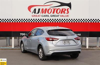 2018 Mazda Axela - Thumbnail