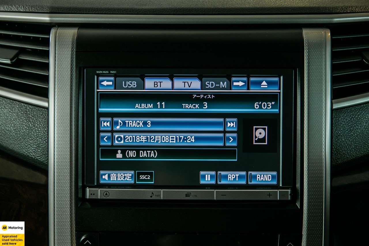 2012 Toyota Vellfire