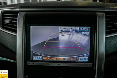 2012 Toyota Vellfire - Thumbnail