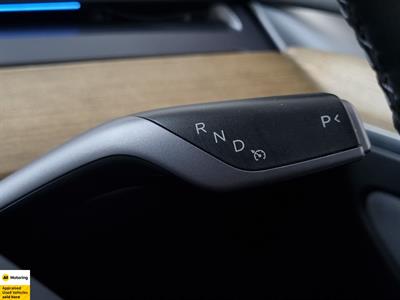 2021 Tesla Model 3 - Thumbnail