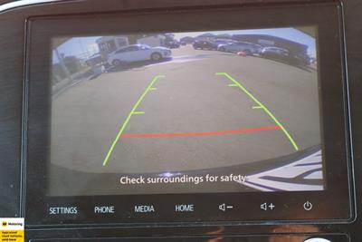 2022 Mitsubishi Outlander - Thumbnail