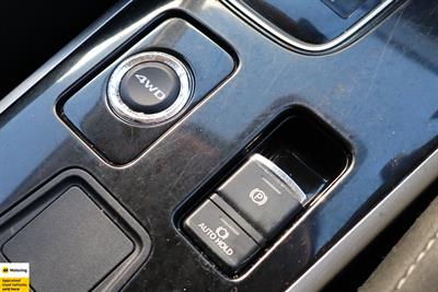 2022 Mitsubishi Outlander - Thumbnail