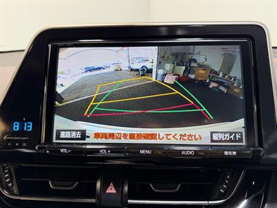 2017 Toyota C-HR - Thumbnail