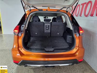 2021 Nissan X-Trail - Thumbnail