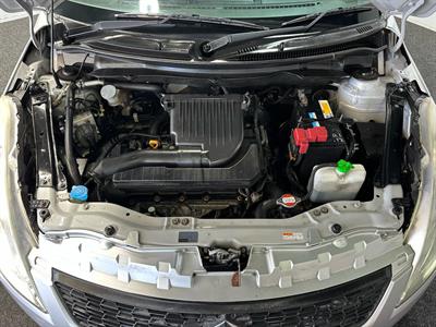2015 Suzuki Swift - Thumbnail