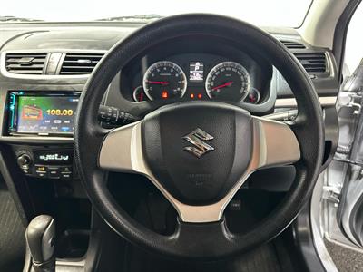 2015 Suzuki Swift - Thumbnail